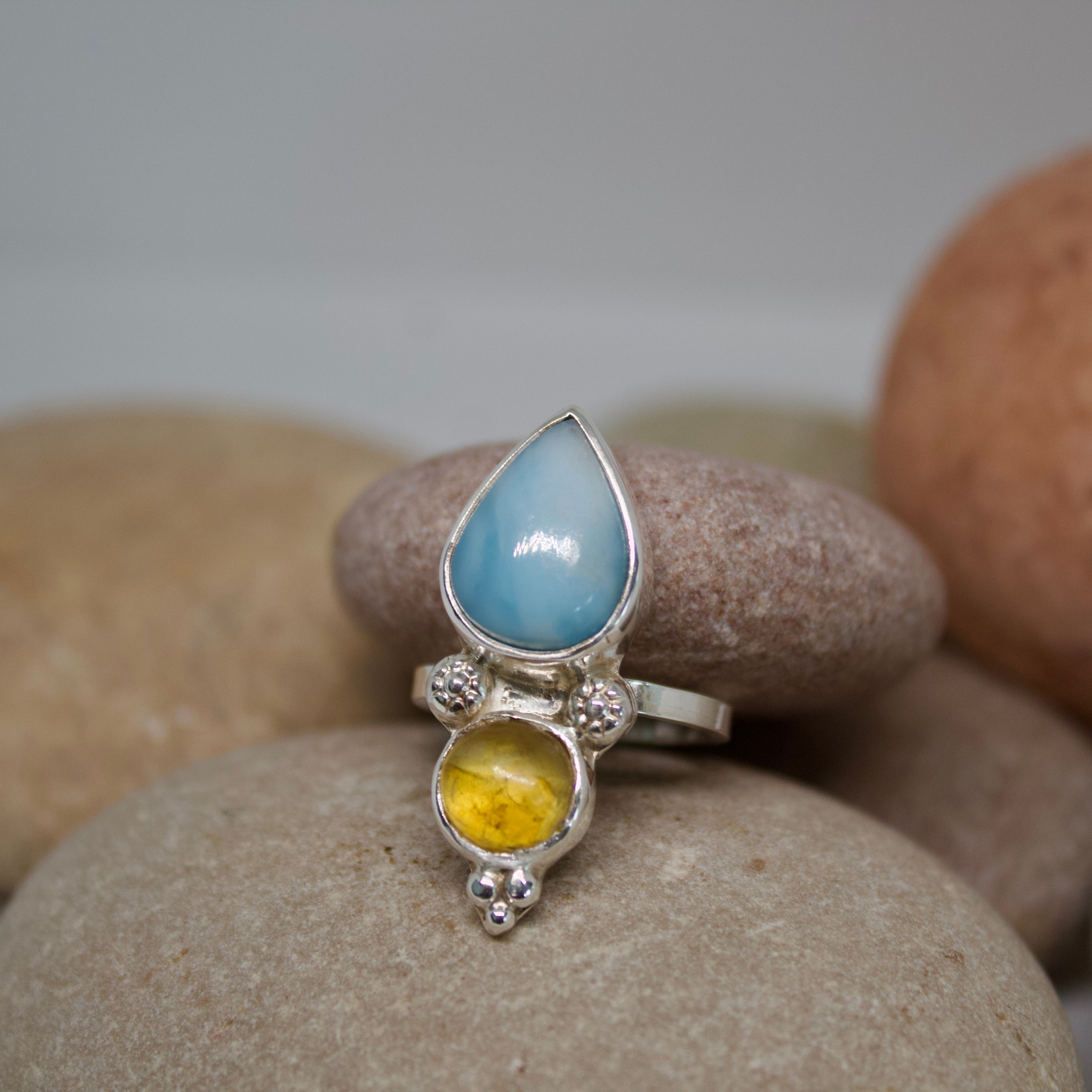 Anillo ZAHARA - larimar ámbar