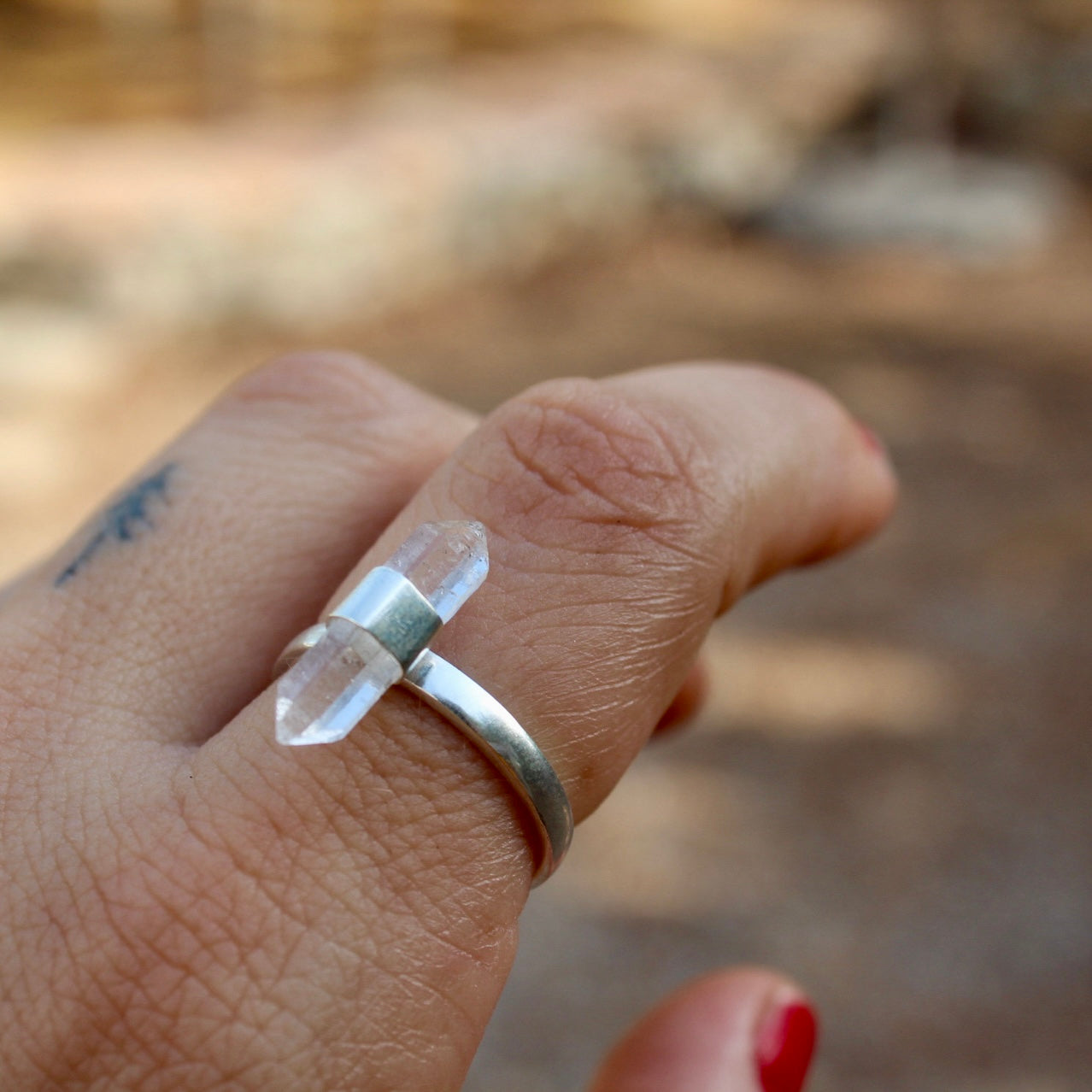 ANILLO HVAR