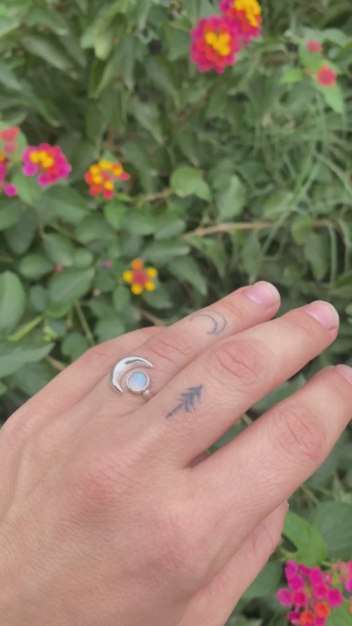 Anillo LUNA piedra redonda