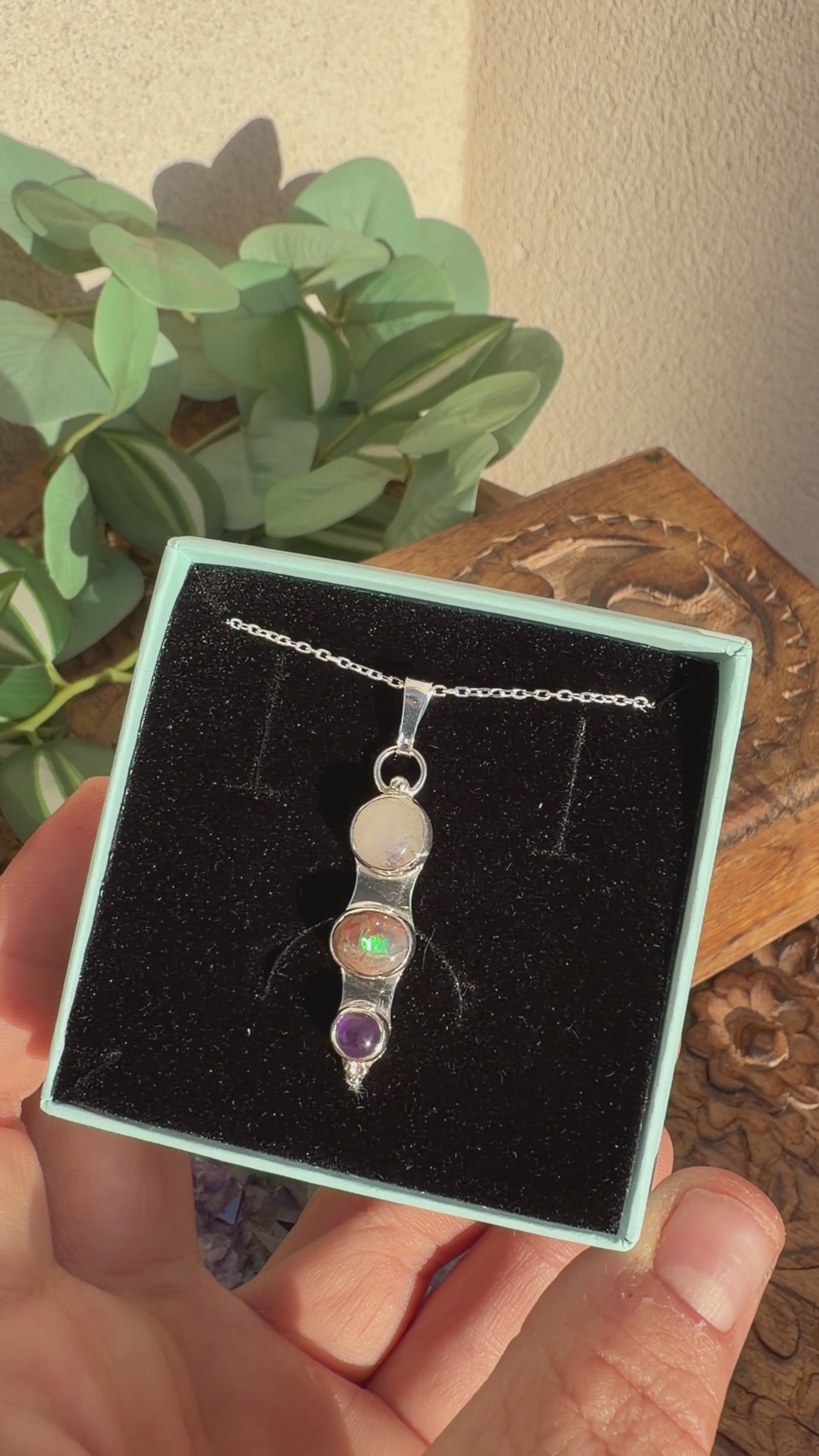 Collar Formentera - Piedra luna ópalo de fuego amatista