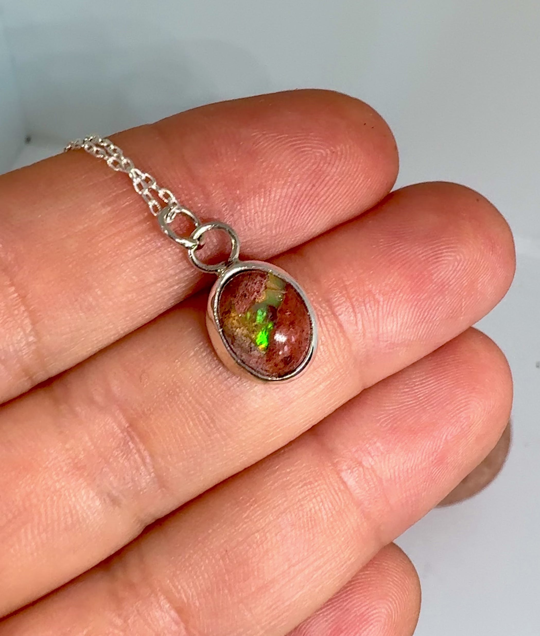 Collar ópalo de fuego